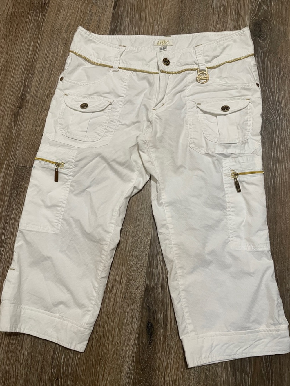 (New) South Pole White Cargo Capris